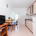 Apartment Marija I Lino *