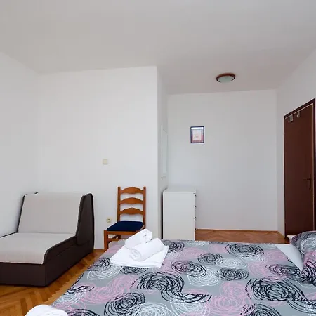 Apartment Marija & Lino Lopar