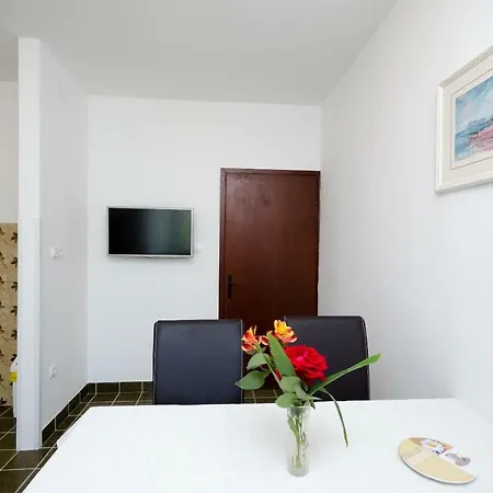 Marija & Lino Apartment *