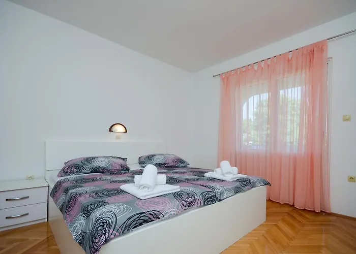 Apartament Marija I Lino *