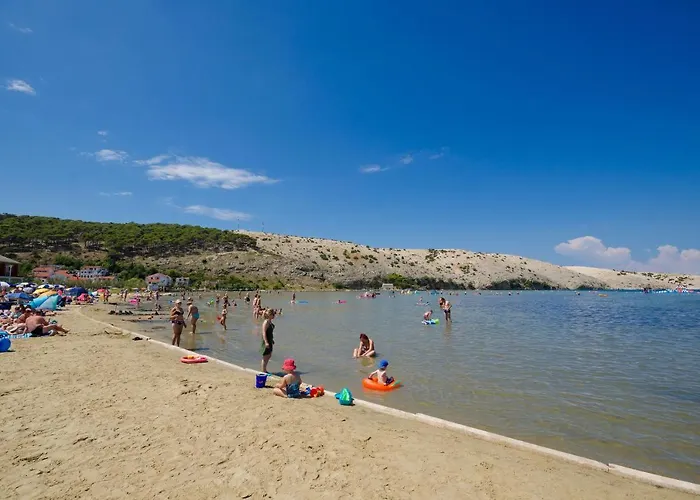 Marija I Lino Lopar